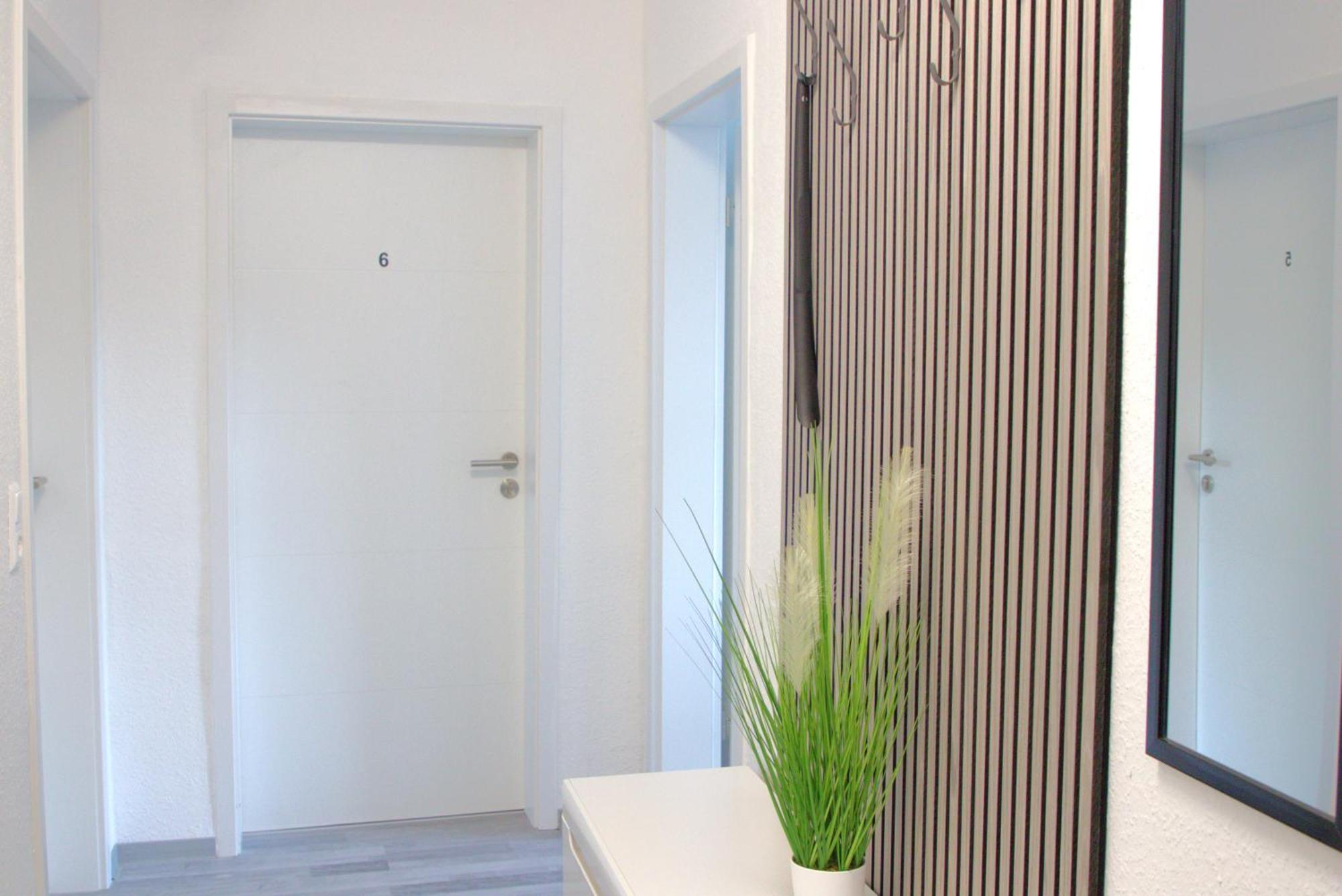 White Z6 Apartment