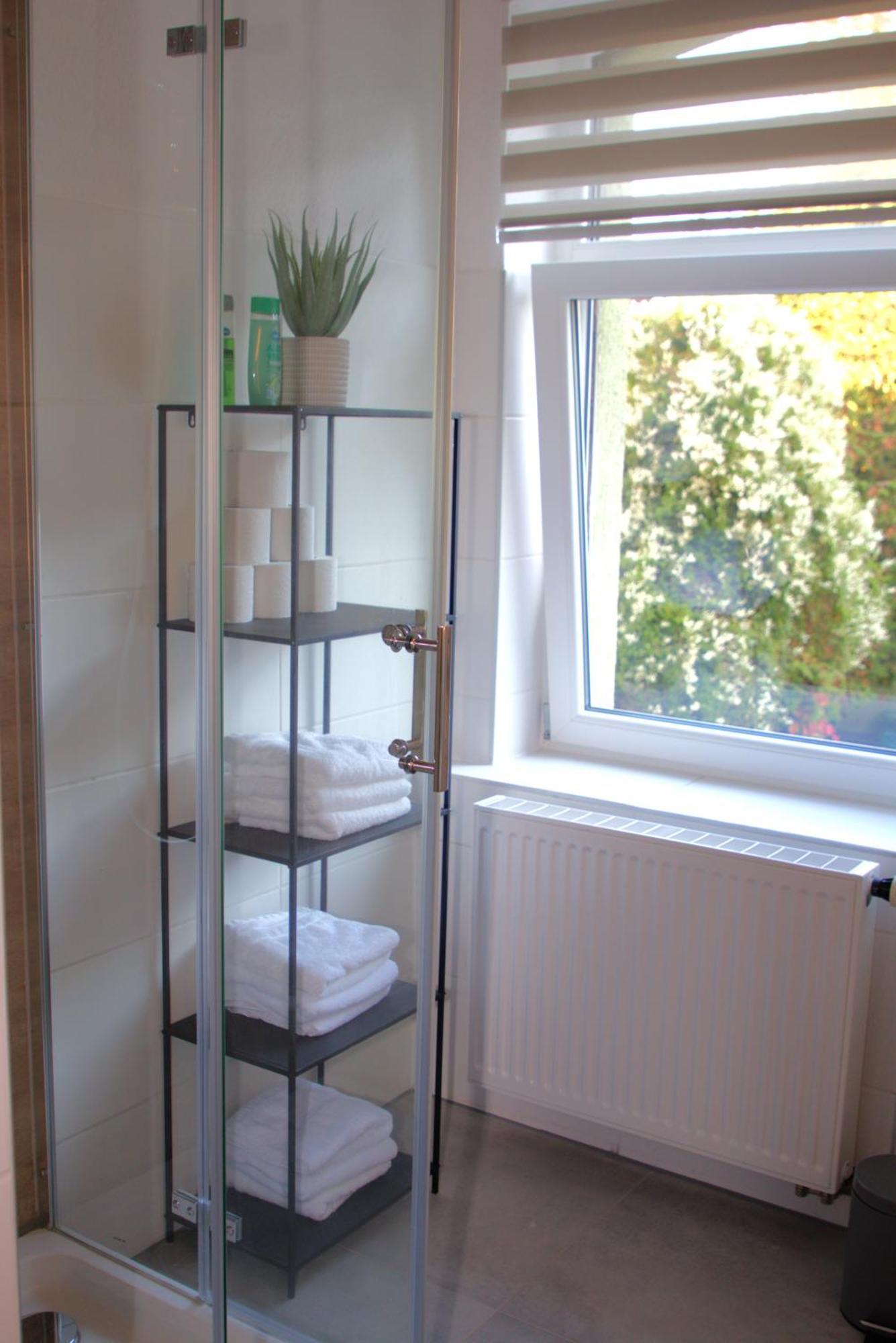 White Z6 Apartment *